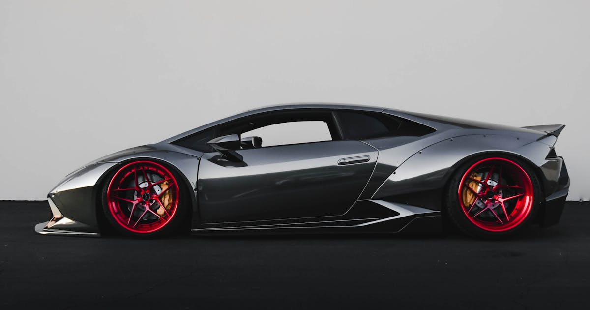 18-Wheeler Accidents in California: Legal Aspects, Statistics, and Case Studies