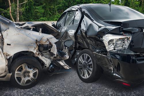 Looking for Auto Accident Lawyers Near You? Understanding Auto Types and Common Accidents